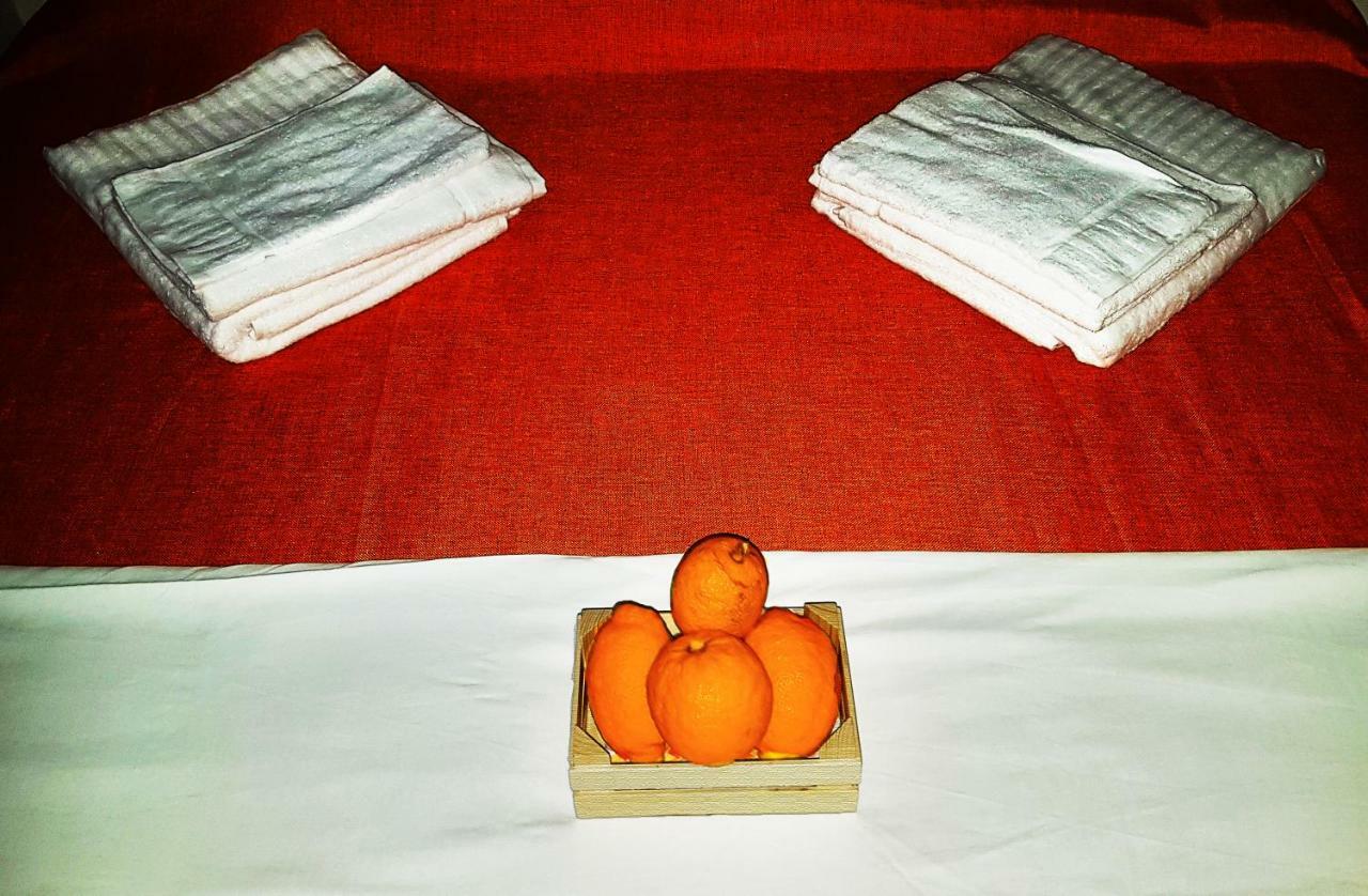 Casa Gentile Caruso Bed & Breakfast Torrenova  ภายนอก รูปภาพ